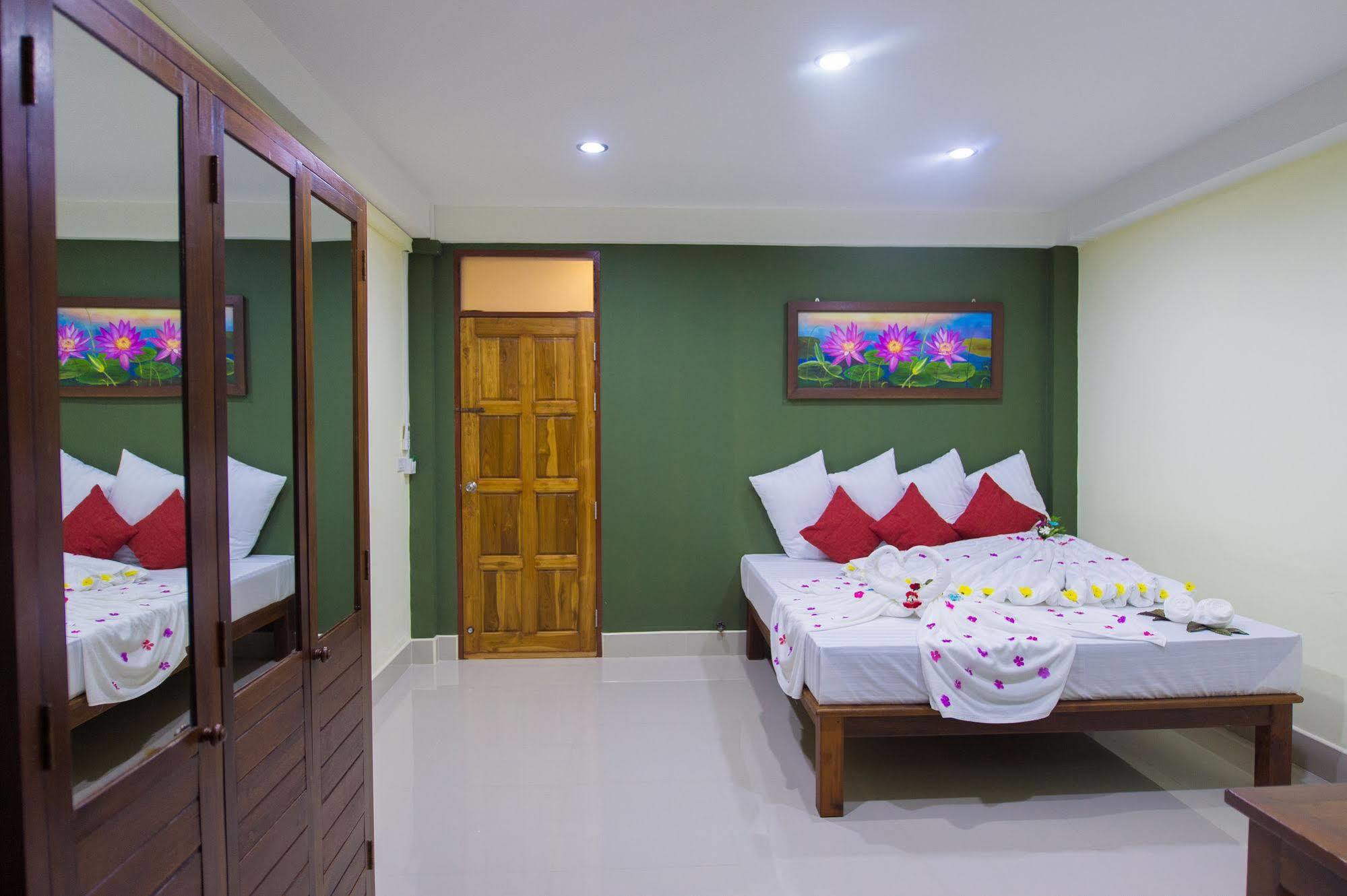 Sri Siam Resort Kanchanaburi by Eksteriør bilde